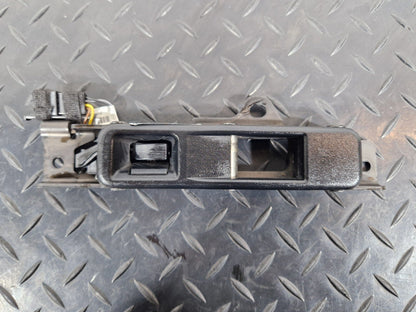 16-24 AUDI A5 F5 CONVERTIBLE GENUINE RIGHT ROOF CLOSING CATCH LOCK 8W7871444A