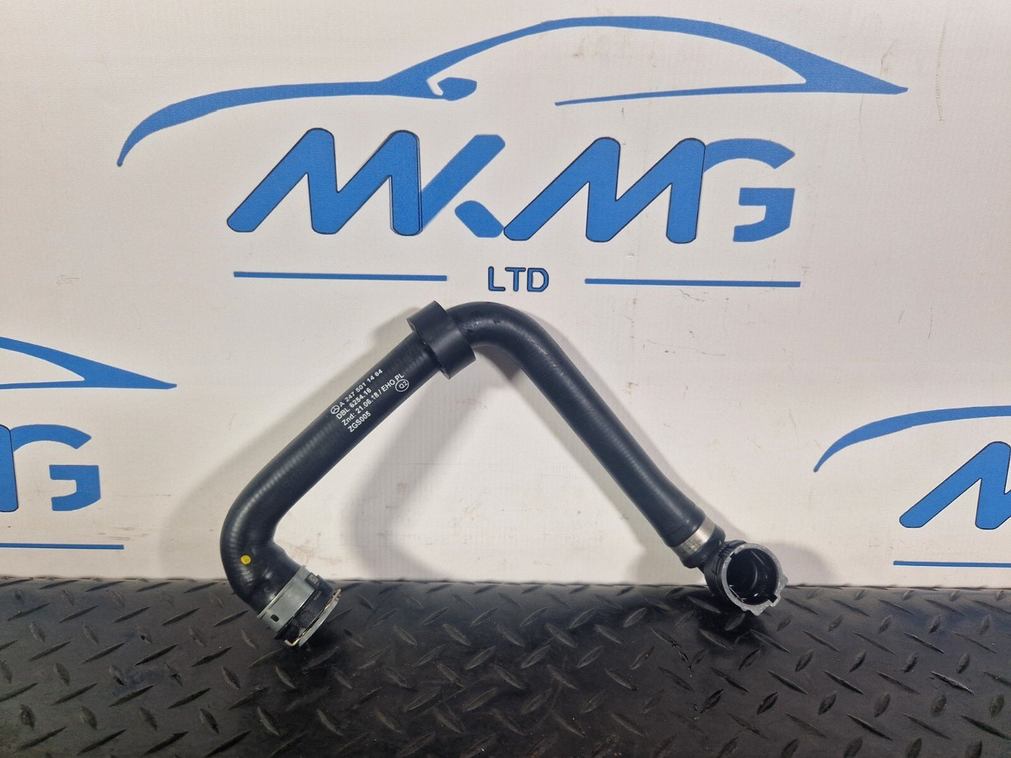 19-ON MERCEDES BENZ A CLASS EQ W177 COOLANT PIPE HOSE A2475011464