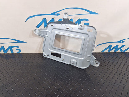 18-ON MERCEDES A CLASS W177 SPEEDOMETER MODULE BRACKET HOLDER MOUNT A2475455700