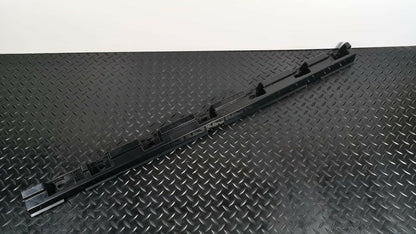 BMW X1 E84 GENUINE FRONT LEFT PASSENGER SIDE SKIRT BRACKET 2991493