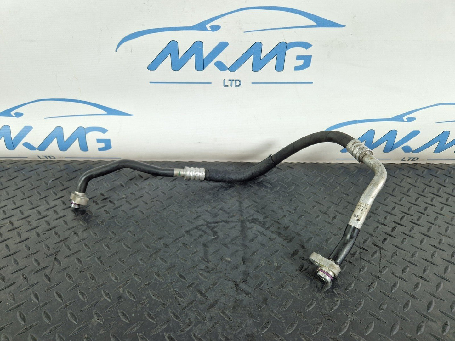 10-17 AUDI A8 4H A/C AIR CONDITIONING PIPE HOSE LINE 4H0260701M