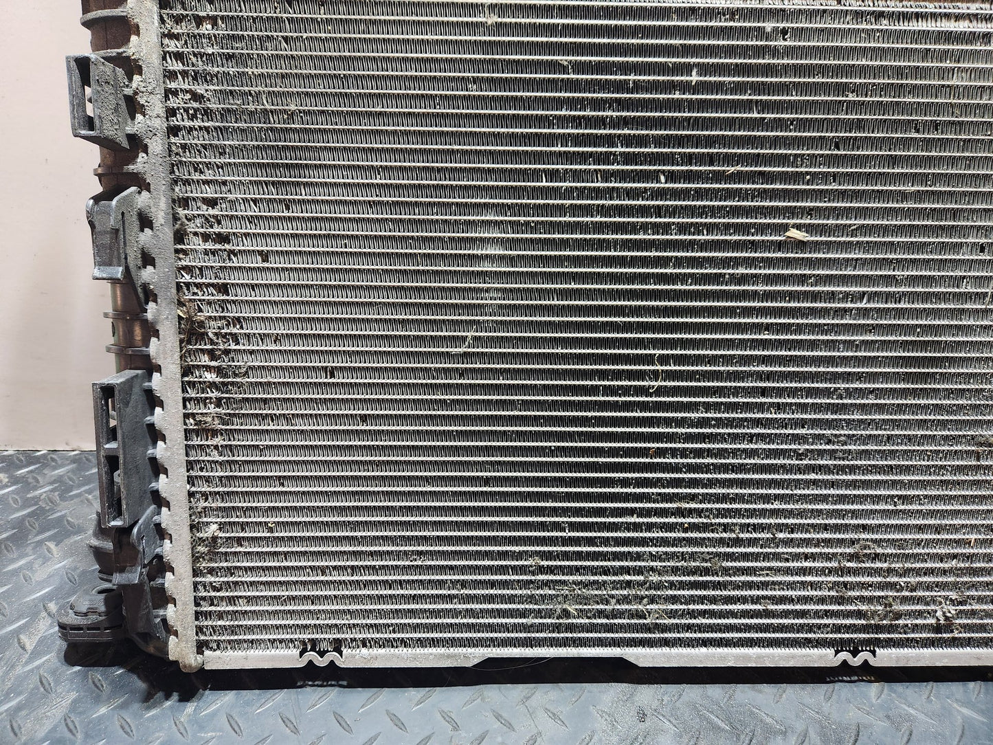 Audi A6 C7 Genuine Water Coolant Cooling Radiator 8K0121251H