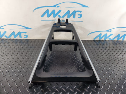 19-ON MERCEDES BENZ B CLASS W247 CENTRE CONSOLE TRIM GENUINE A2476807103