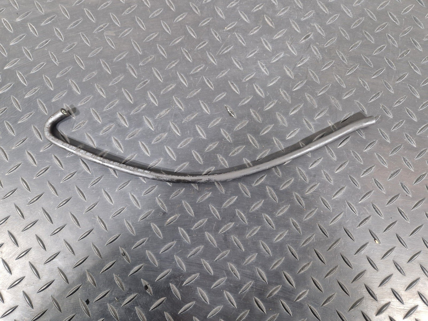 18-ON MERCEDES BENZ SPRINTER W907 2.2 CDI MOLDEL HOSE VACUUM SYSTEM A6510780781