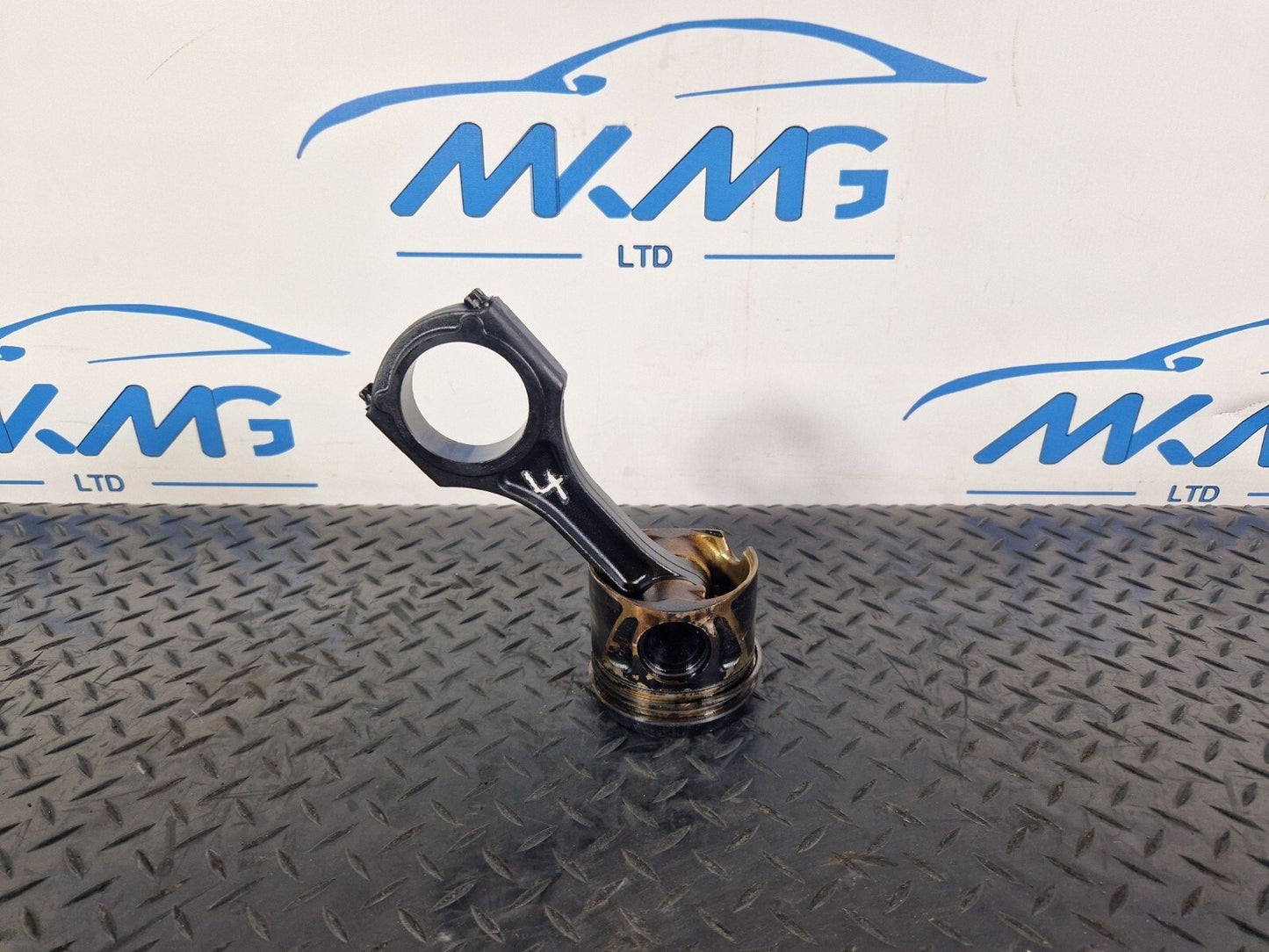 14-21 MERCEDES BENZ C300h W205 COMPLETE PISTON WITH CON ROD 65100