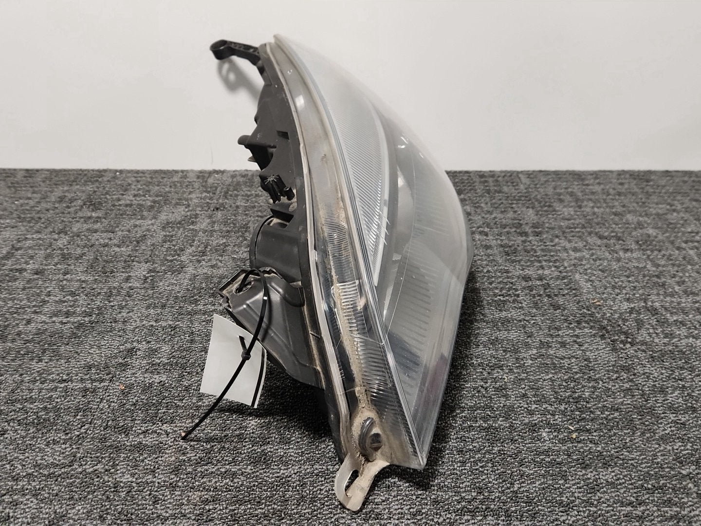 Vauxhall Astra MK6 (J) (A3400) Hatchback Front Left N/S Headlight 1LG010011-17