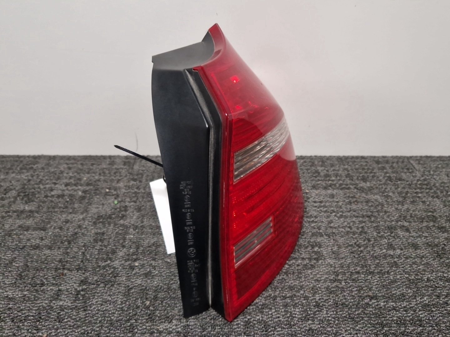 2007 BMW 116i E87 Genuine Rear Right O/S Driver Tail Lamp Light