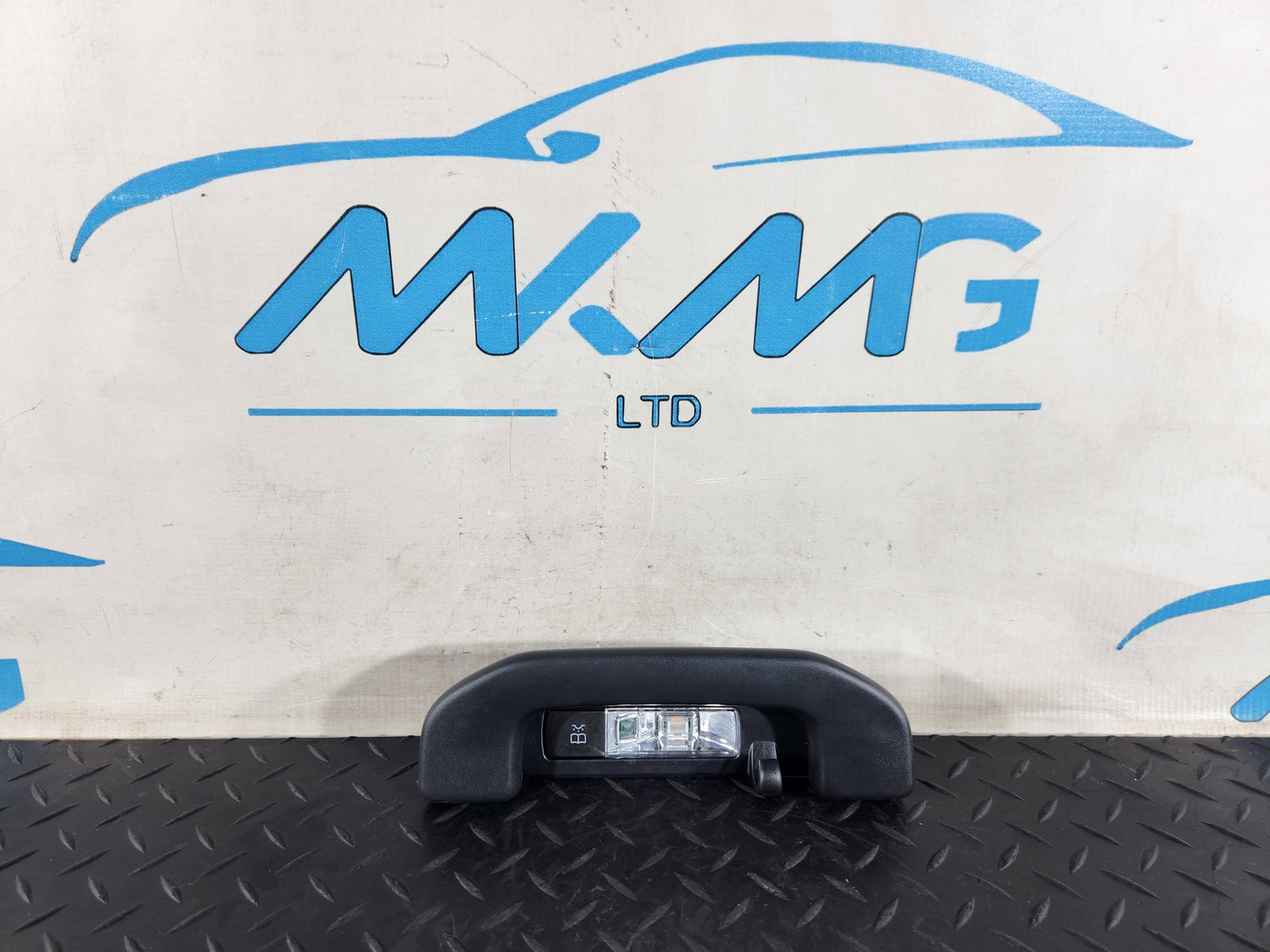Mercedes B-Class W247 Roof Grab Handle Set a0998150039 a0998150000 a0998150100