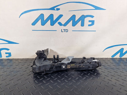 18-ON MERCEDES A CLASS W177 OEM FRONT RIGHT O/S DOOR HANDLE BASE MOUNT BRACKET
