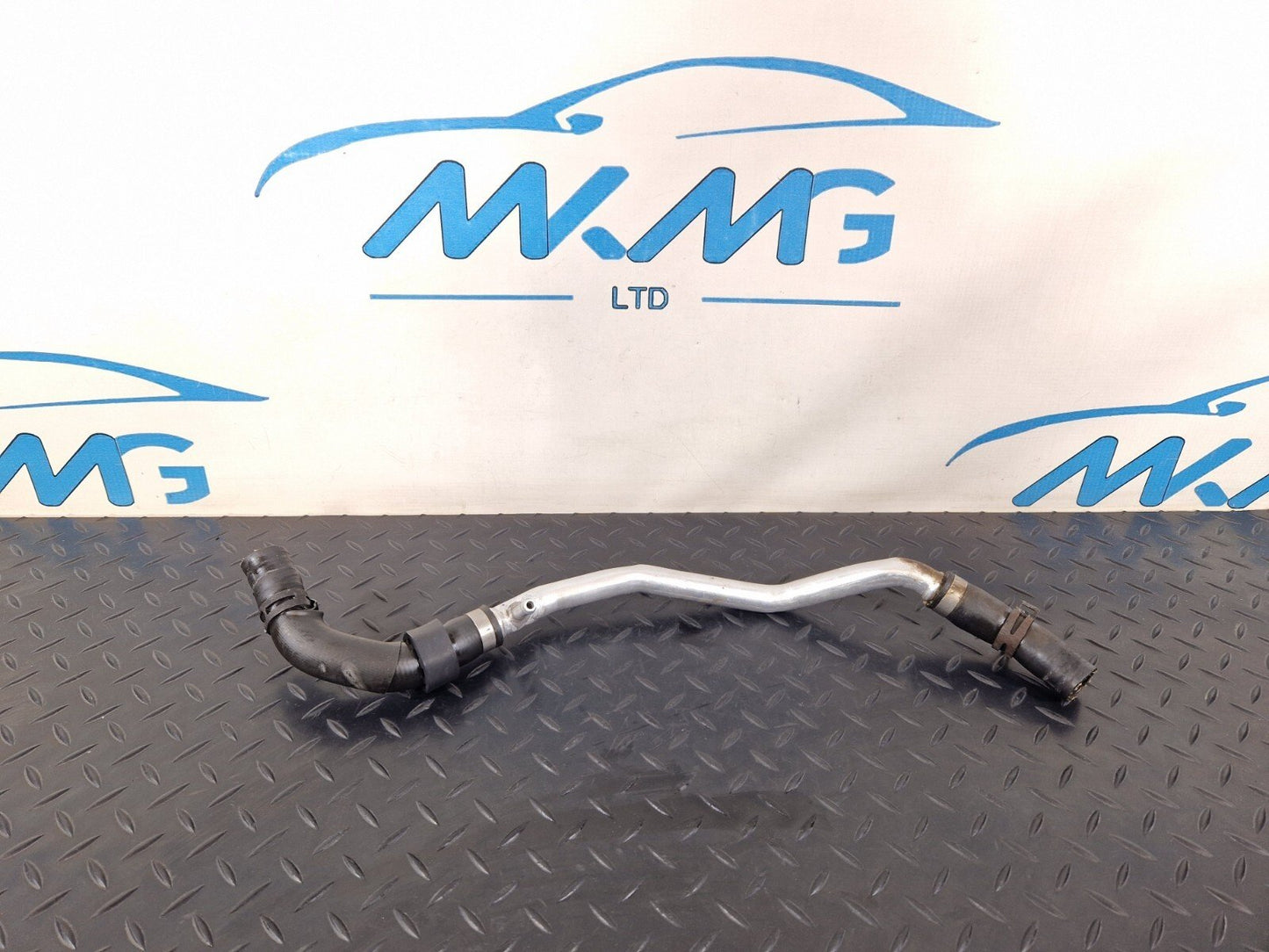 14-21 MERCEDES BENZ C300h W205 GENUINE HEATING WATER PIPE HOSE LINE A2058303302