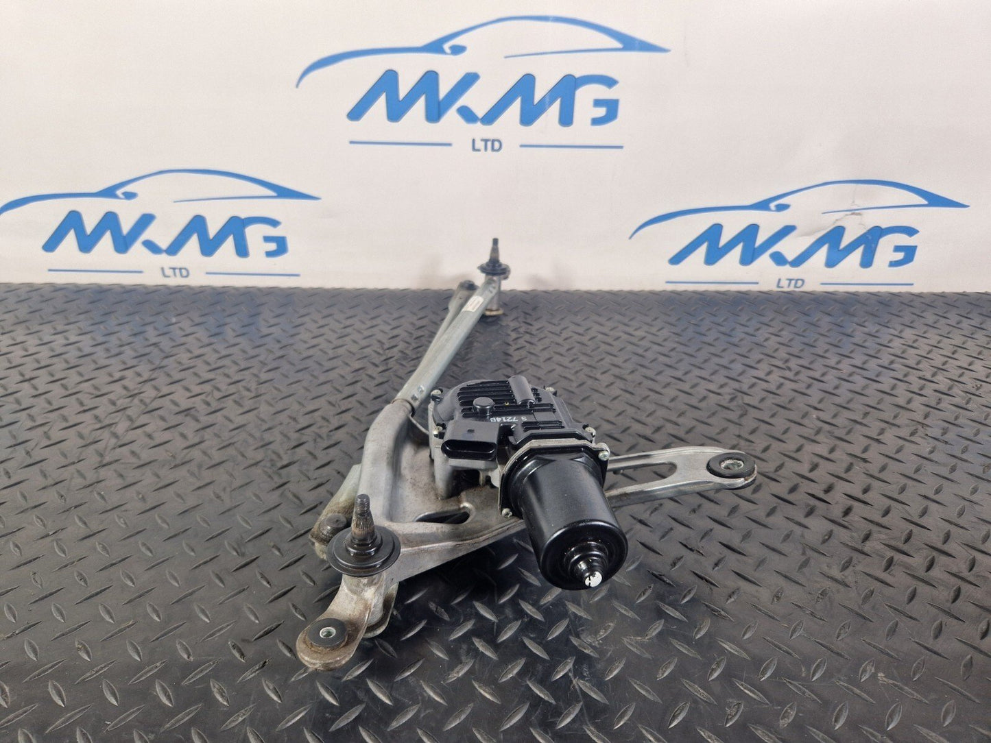 16-23 AUDI S5 COUPE GENUINE FRONT WIPER MOTOR & LINKAGE 8W6955023