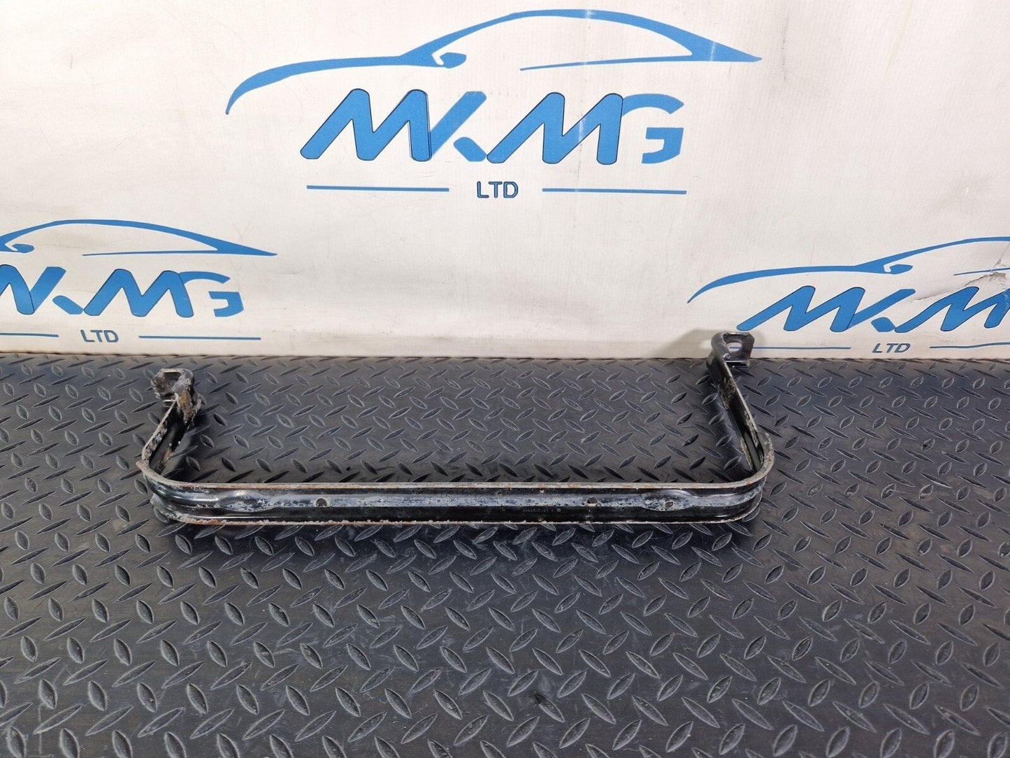 18-ON MERCEDES BENZ SPRINTER W907 FUEL TANK TENSIONER HOLDER STRAP A9074750000