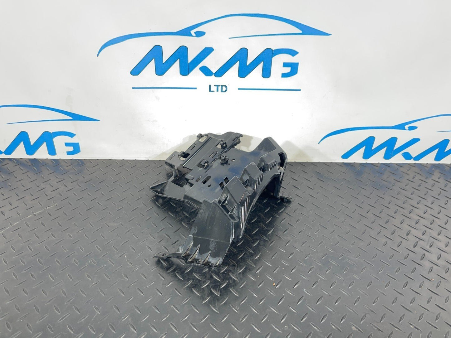 2019-ON LAND ROVER DISCOVERY L550 REAR RIGHT BUMPER MOUNTING BRACKET LK7217E800A