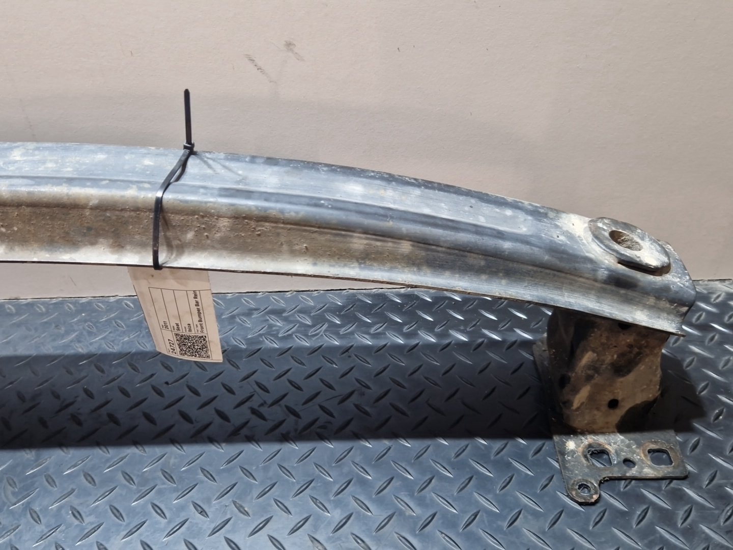 Seat Ibiza MK4 FL- 6J Hatchback Front Bumper Bar Reinforcement