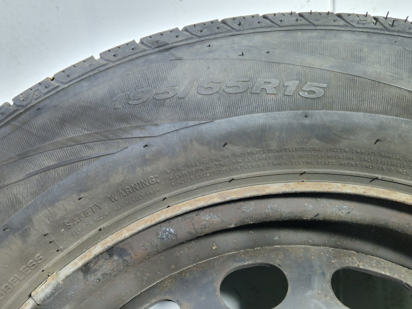 Citroen Berlingo MK2 15" Steel Wheel with Tyre 195/65/15 ~4mm