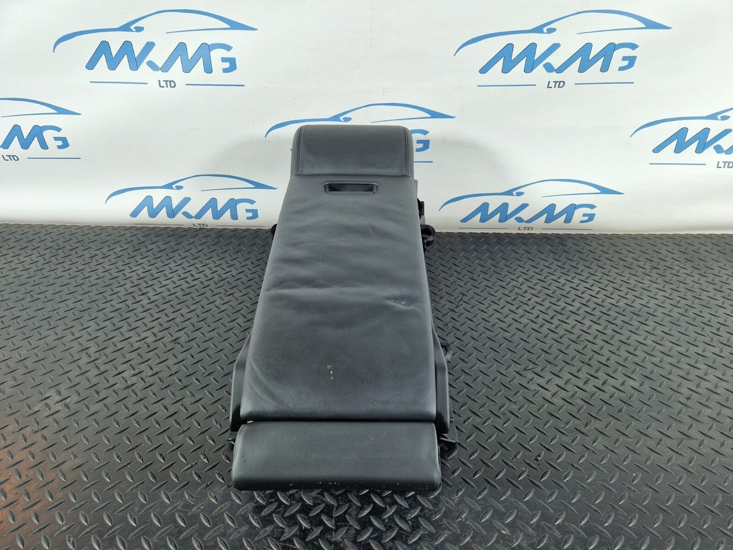 10-17 AUDI A8 4H REAR SEAT MIDDLE CENTER LEATHER ARMREST 4H0885075G