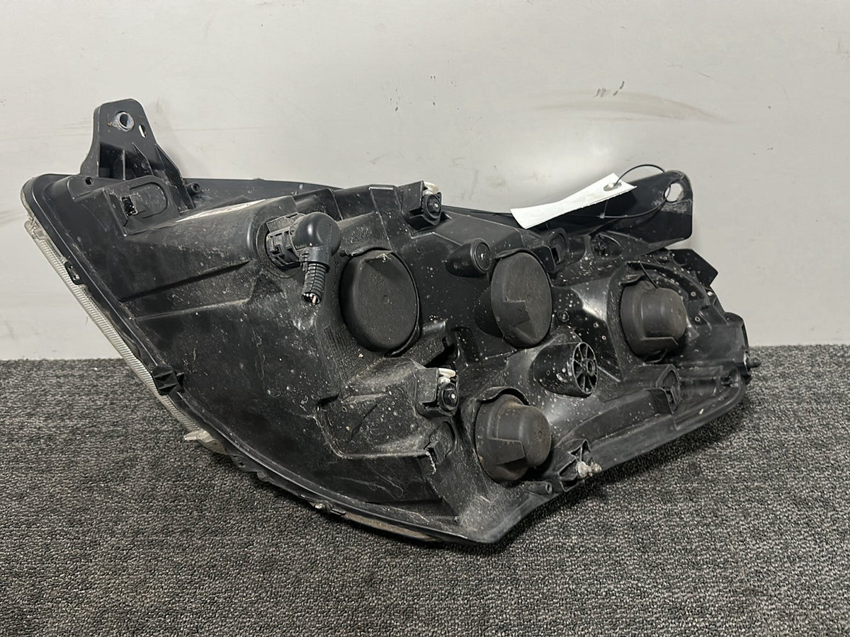 Iveco Daily MK5 Cab & Chassis Genuine Front Right OS Driver Headlight 5801375413