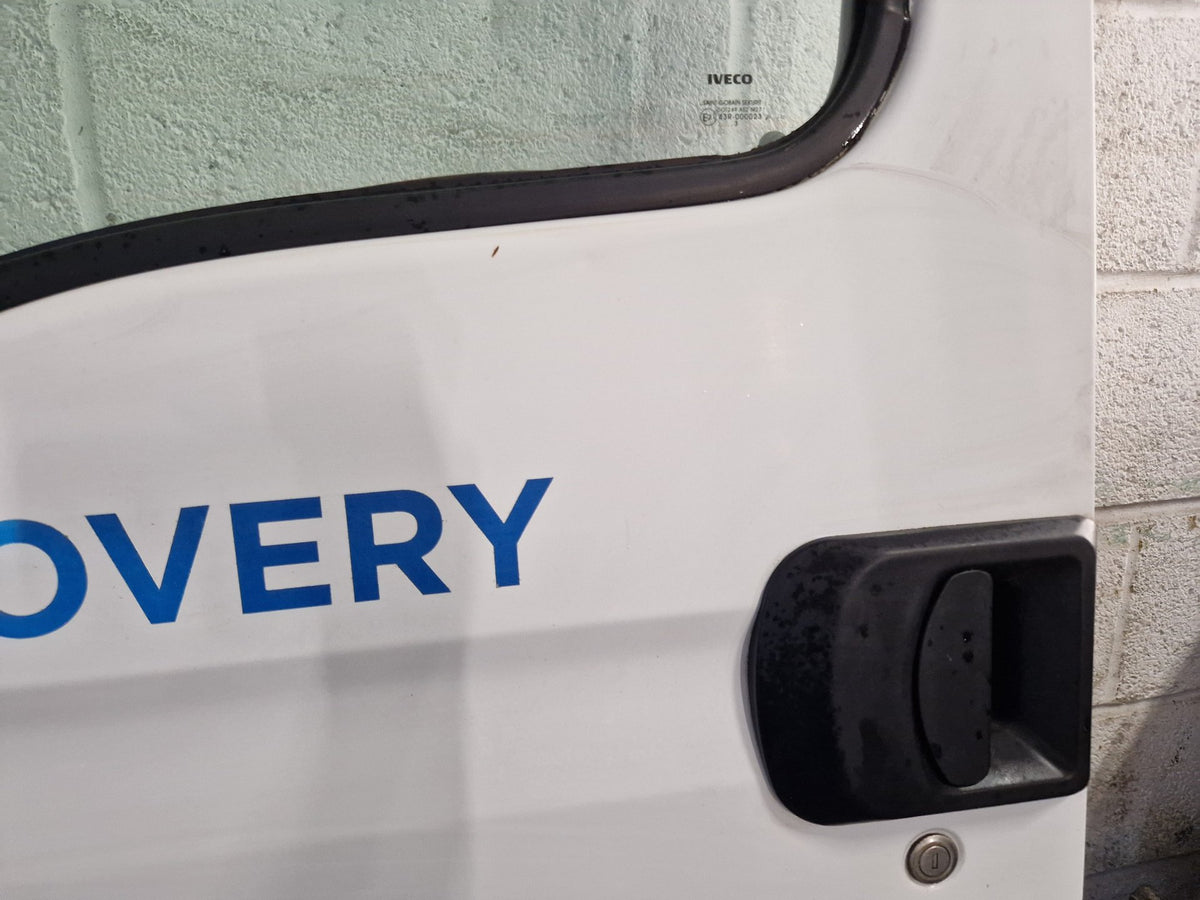 Iveco Daily MK5 Cab & Chassis Front Left N/S Passenger Complete Door in White