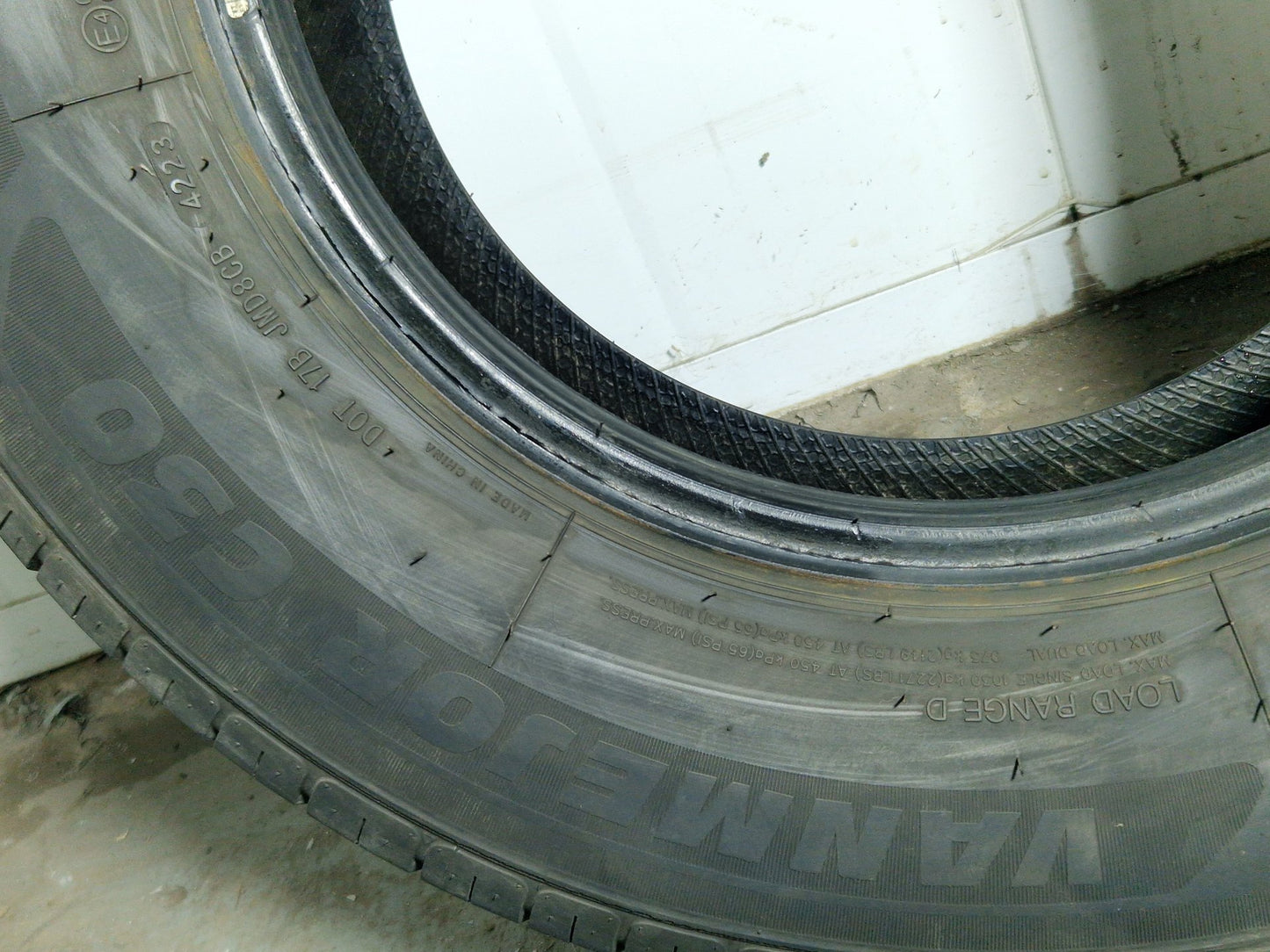 ZMax Tyre 215/70/15C 109/107R 8PR Vanmejor C30 Genuine ~7mm