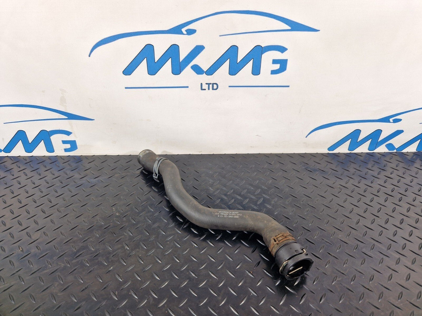 16-19 AUDI A4 B9 AVANT ULTRA SE GENUINE RADIATOR COOLANT PIPE HOSE 8W0122101K