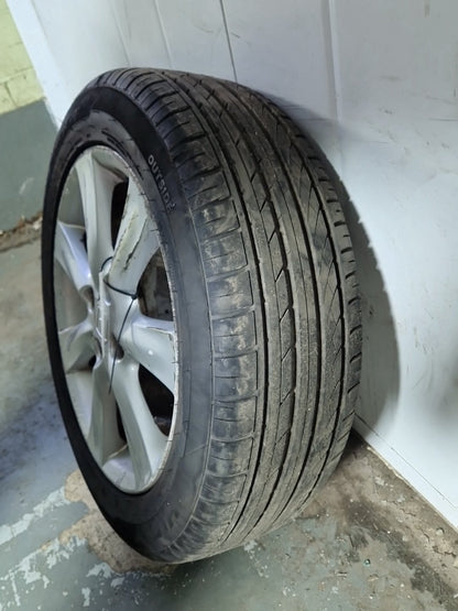 2010 Honda Insight MK2 (ZE2) 16" Alloy Wheel with Tyre 195/55/16 ~7mm