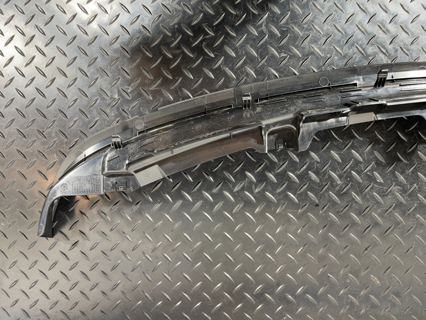 BMW 218i F44 Rear Window Lower Trim 7475714
