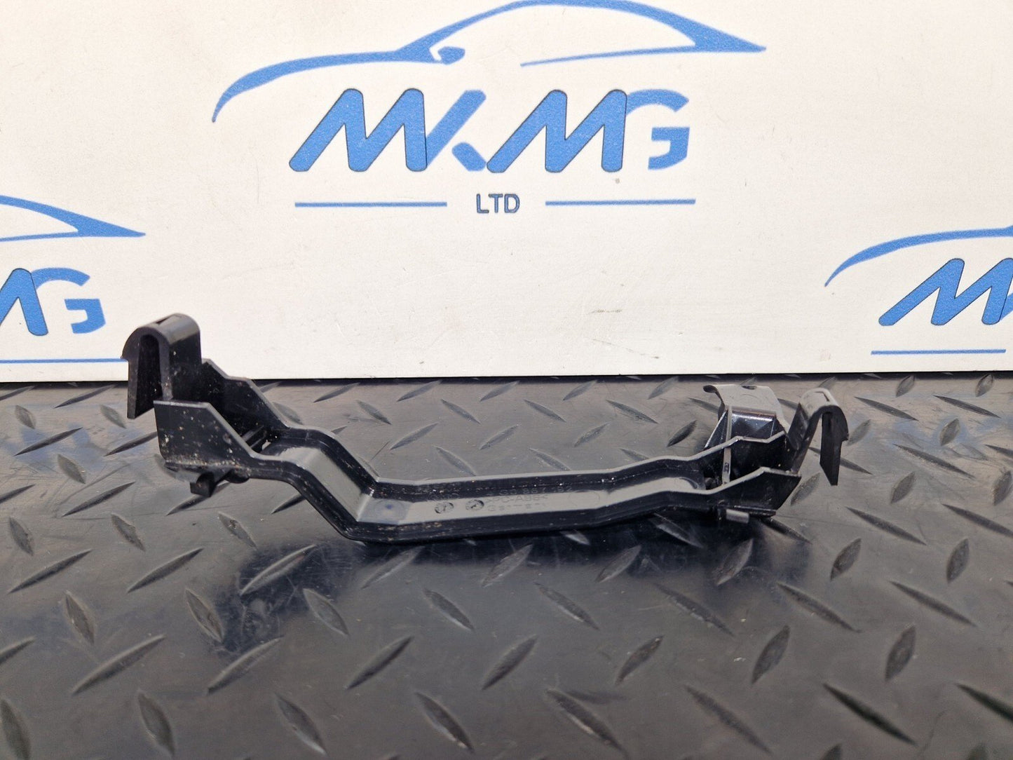 Audi Unknown Part Type 4G0867192