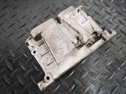 16-19 AUDI A4 B9 S-LINE GENUINE V6 3.0TDI CSW CYLINDER HEAD END PLATE 059109122T