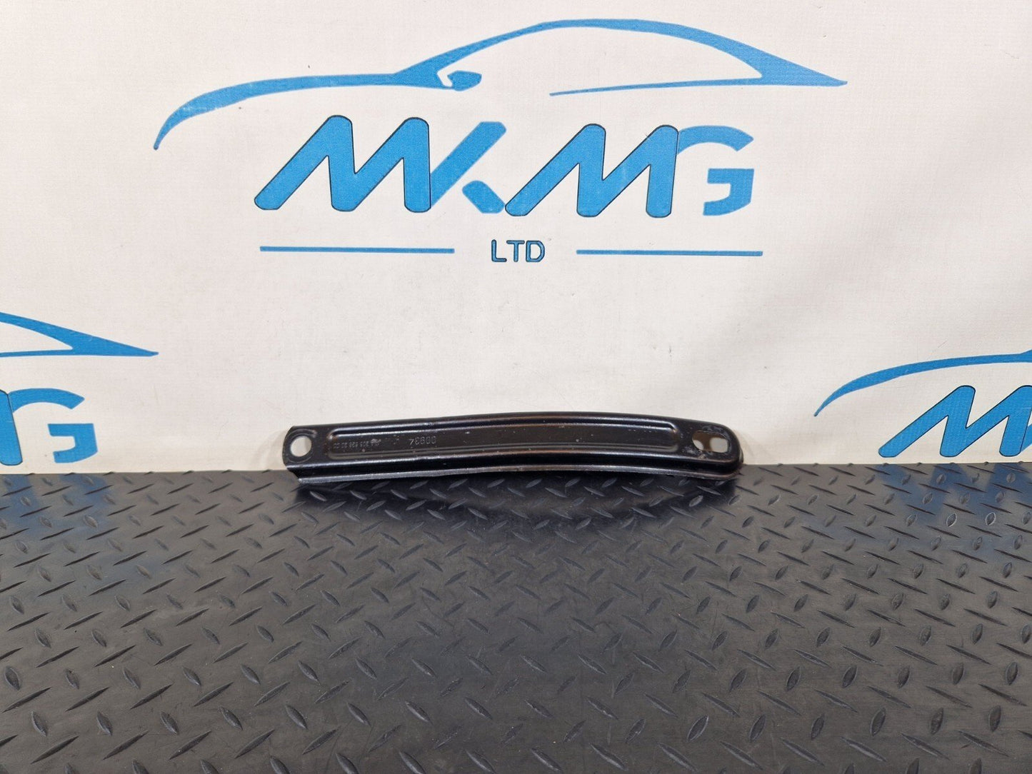 14-21 MERCEDES BENZ W205 FRONT BUMPER CRASH BAR BRACKET A2056282000