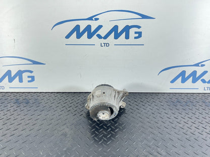 14-21 MERCEDES BENZ C350e W205 ENGINE SUPPORT MOUNT BRACKET RIGHT A2052400300