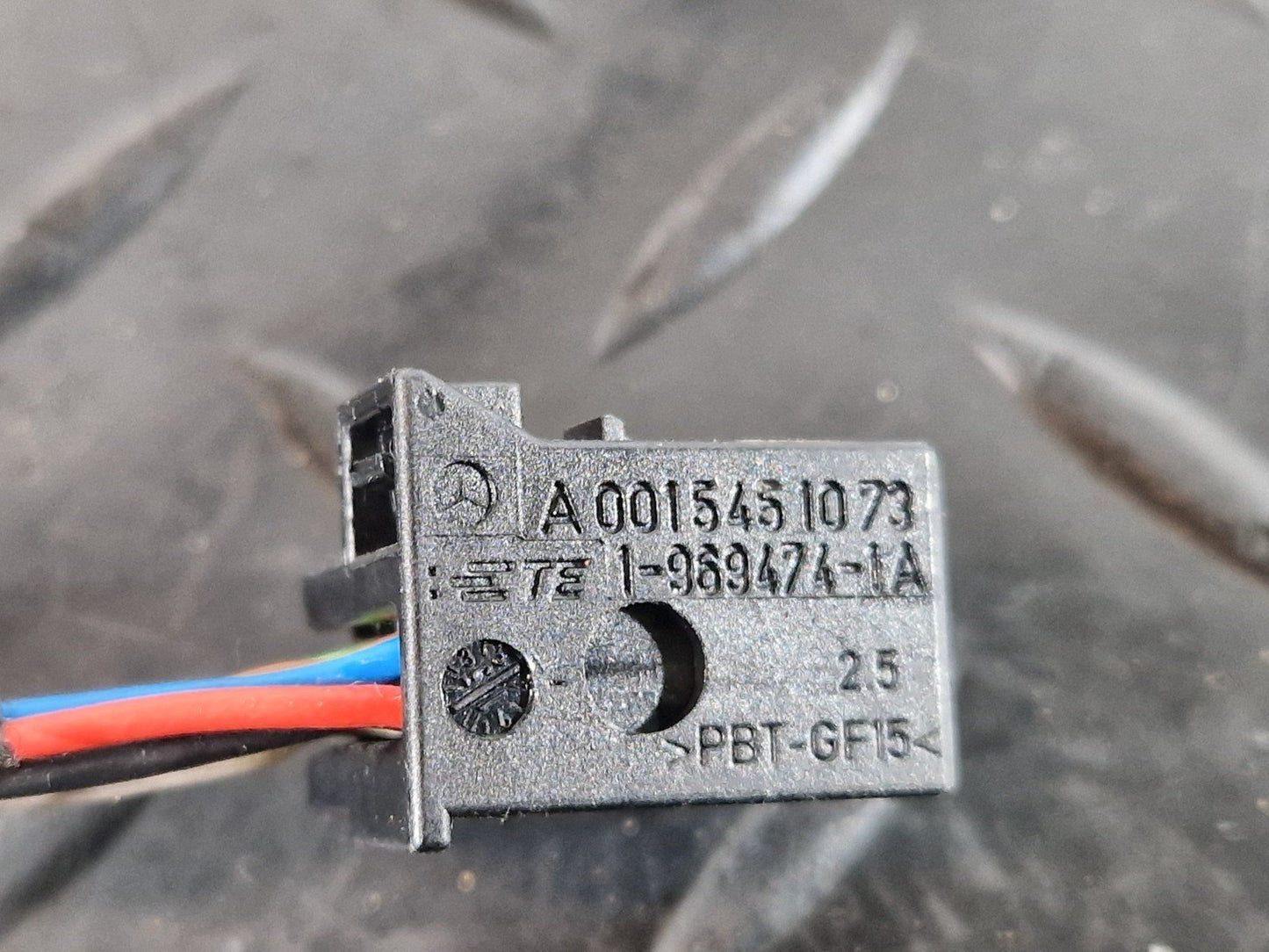 16-19 MERCEDES BENZ GLE W166 EMERGENCY CALL SWITCH WIRING CABLE A1665402909
