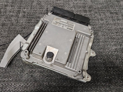 Mitsubishi Lancer MK5 (CX8A) Hatchback Engine Control Unit ECU 0281014585
