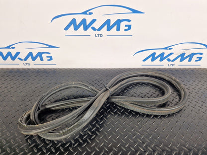 BMW 2 SERIES GRAN COUPE F44 GASKET SEAL RUBBER TAILGATE BOOT LID TRUNK 7292144