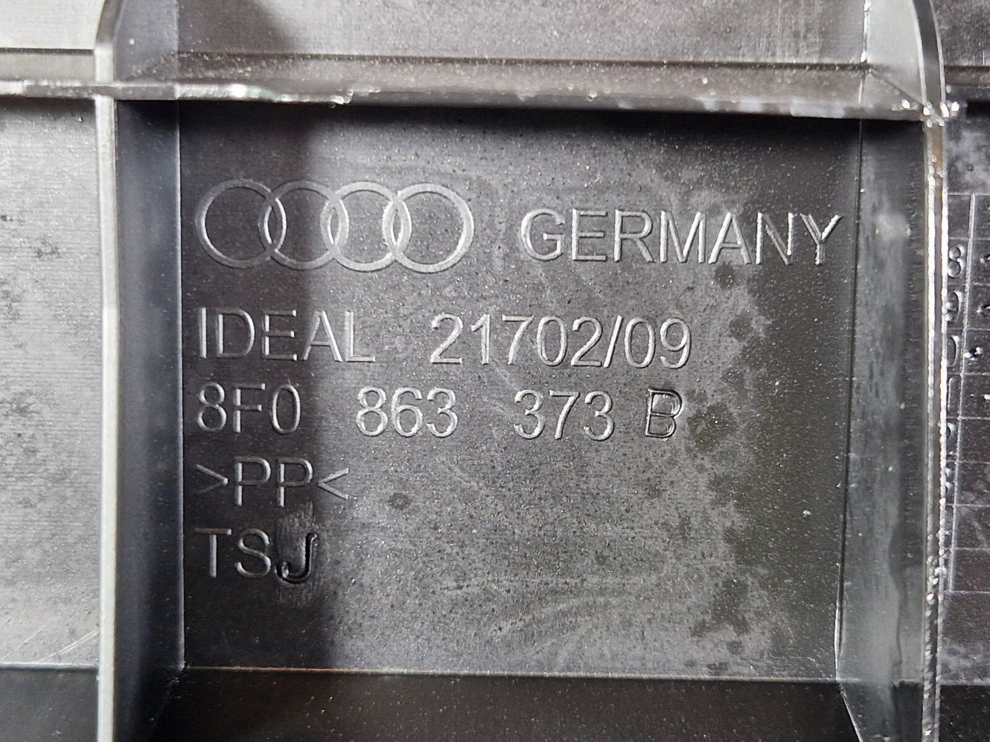 12-17 AUDI S5 CONVERTIBLE BOOT FLOOR CARPET EXTENSION PANEL 8F0863373B