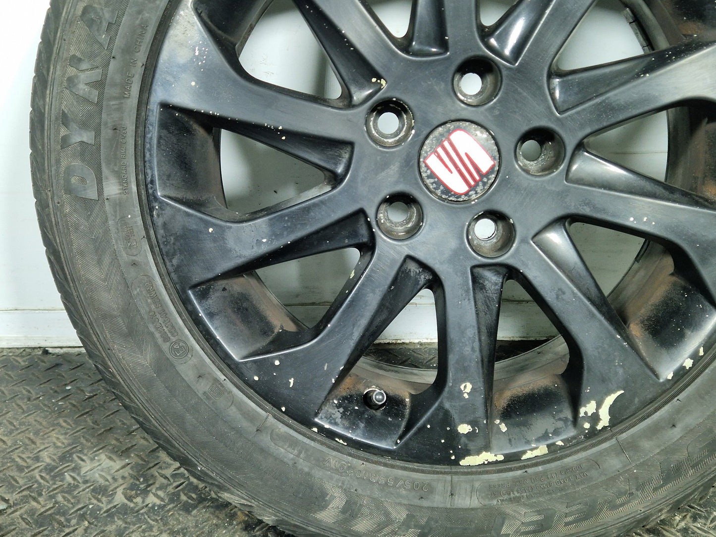 Seat Leon MK3 5F 16" Alloy Wheel with Tyre 6mm 205/55/16 5F0601025A
