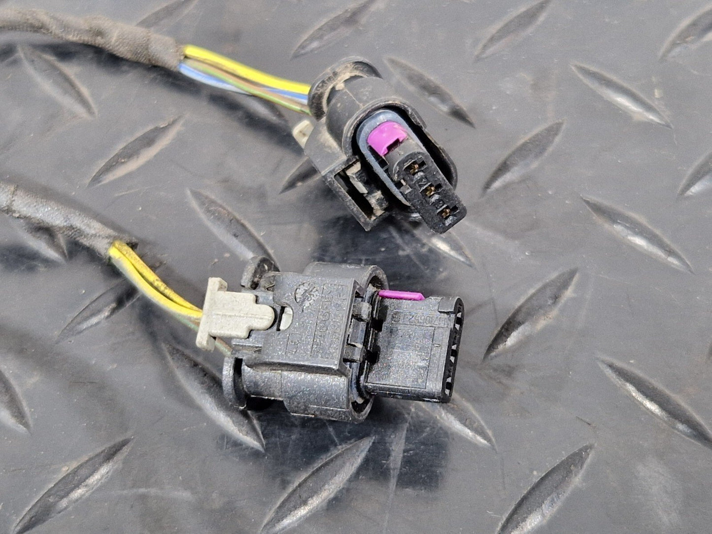 16-19 AUDI A4 B9 REAR PDC PARKING SENSOR WIRING LOOM 8W9971104A