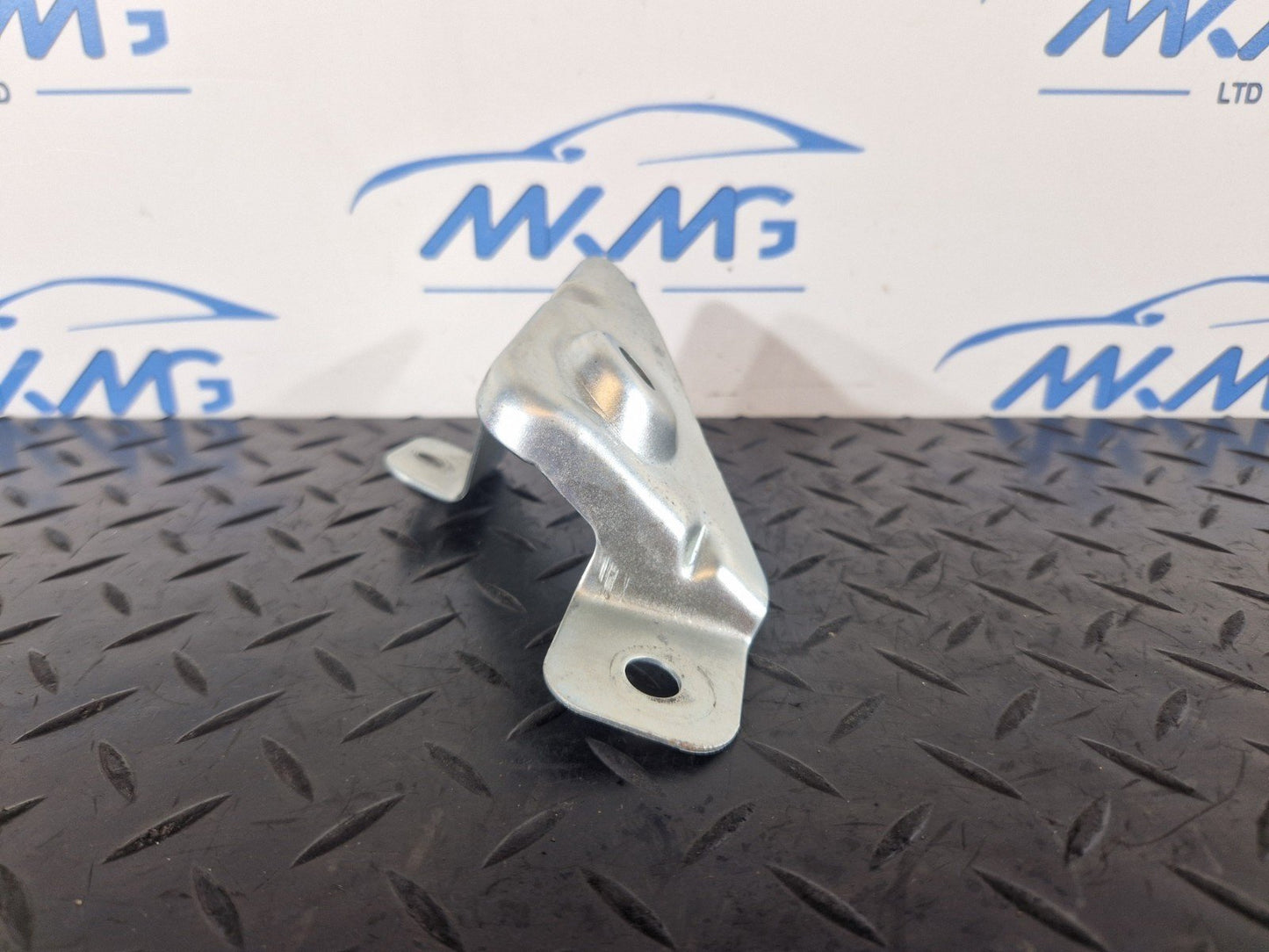 19-ON RANGE ROVER EVOQUE L551 GENUINE BUMPER HOLDER BRACKET K8D2-17B918-AB