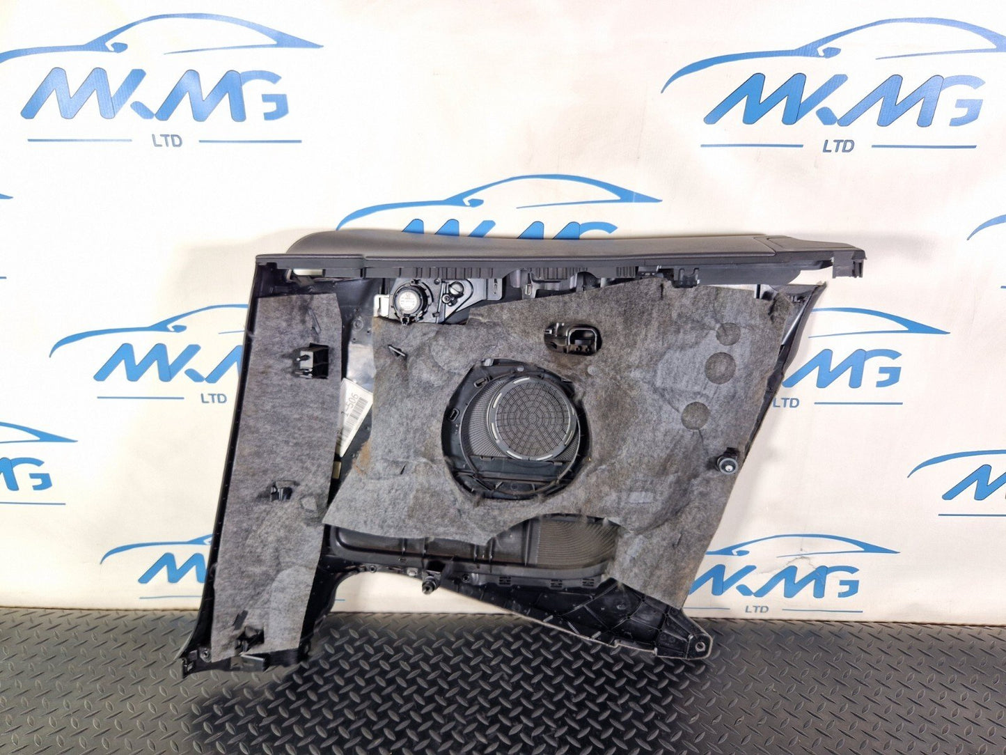 12-17 AUDI S5 CONVERTIBLE REAR LEFT QUARTER DOOR TRIM PANEL 8F0867035 (DAMAGE)