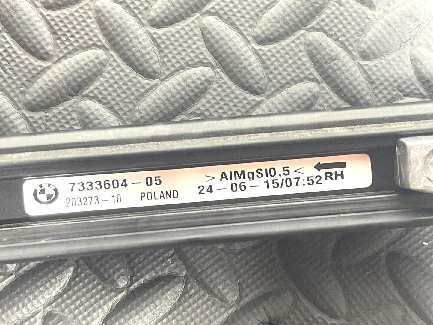 BMW Unknown Part Type 7333604
