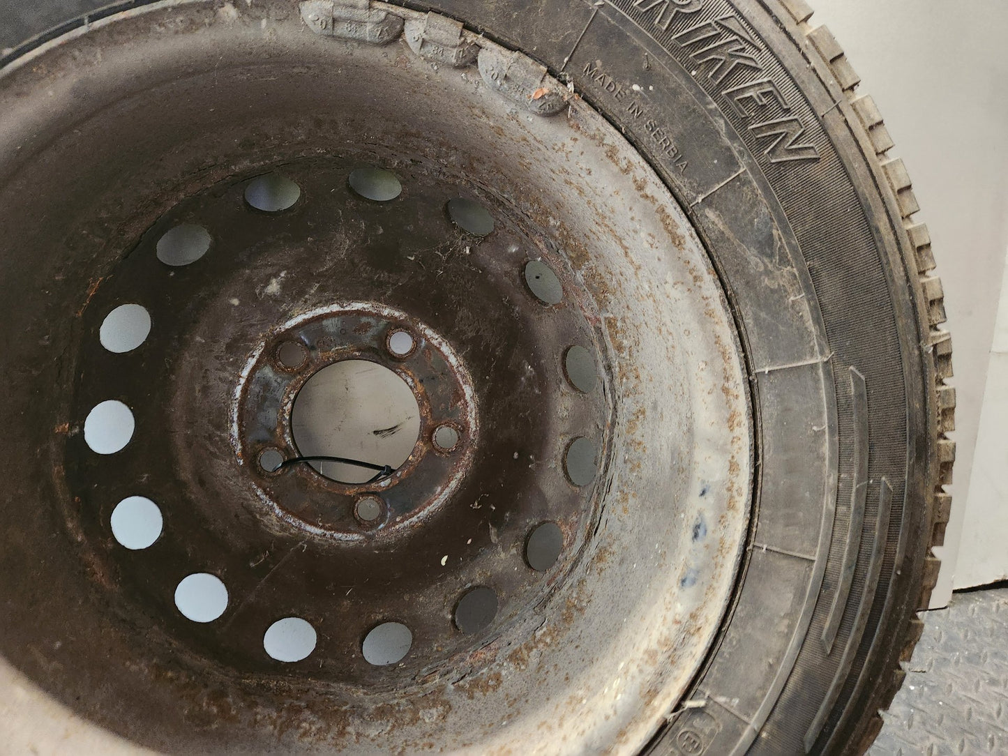 Renault Master MK3 (Ph1) (X62) 16" Alloy Wheel with Tyre 215/65/16 ~7mm