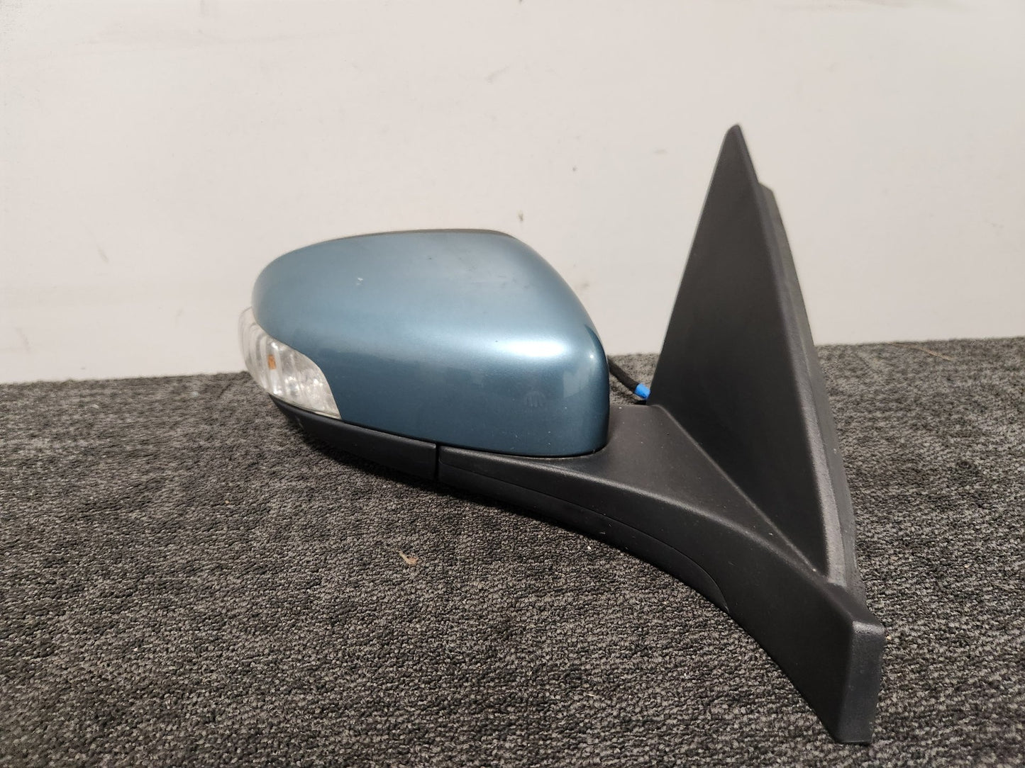 Volvo C30 MK1 (MK) Coupe Front Right O/S Driver Door Wing Mirror in Blue