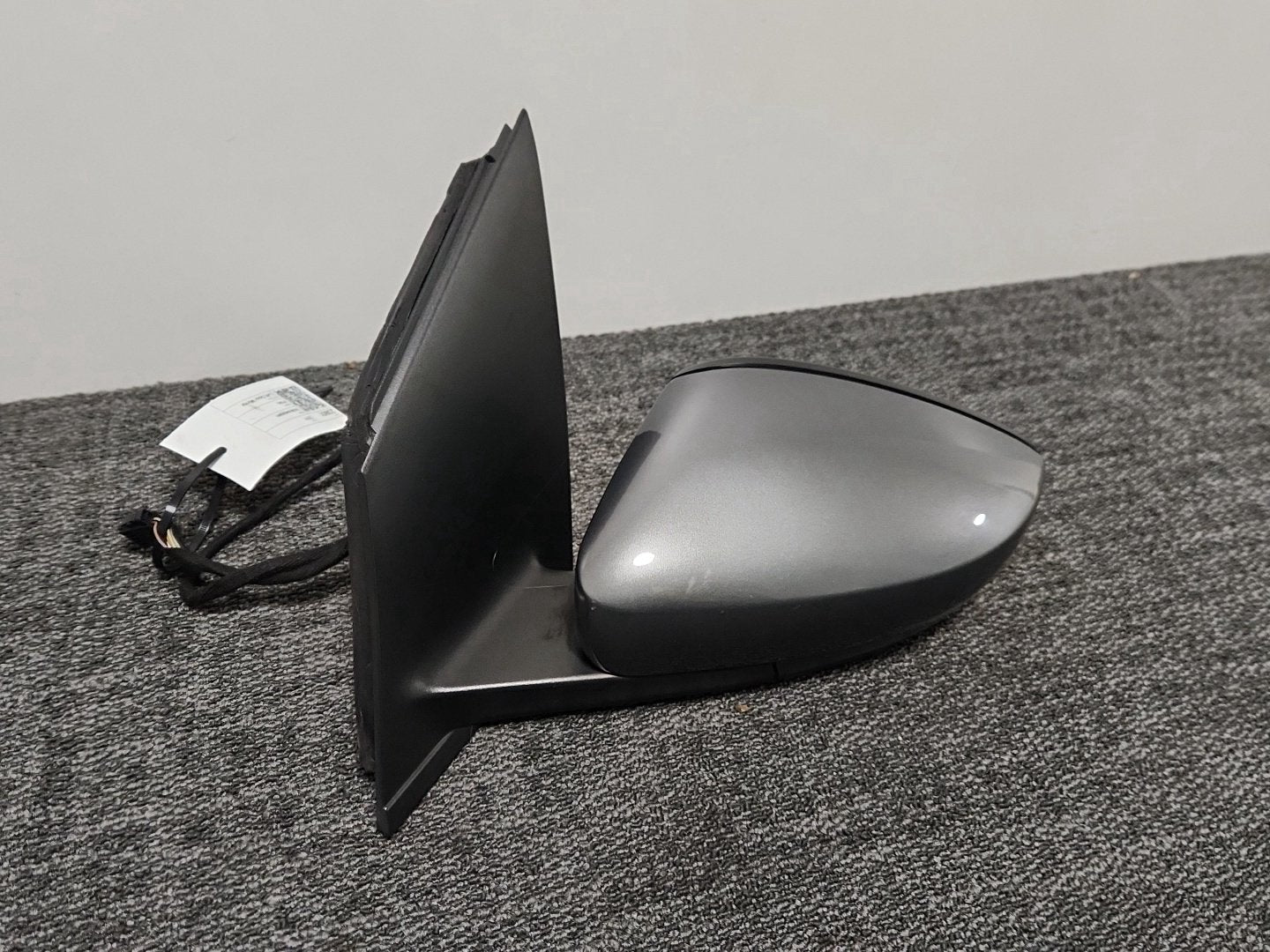 Volkswagen Polo 6R - MK5 Hatchback Front Left Wing Mirror in Pepper Grey U5/D7R