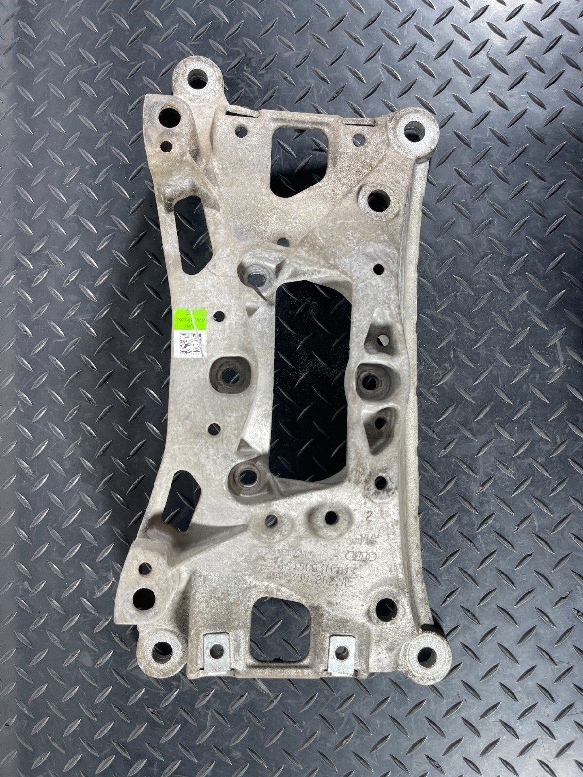 16-23 AUDI A5 F5 SPORTBACK S-LINE GEARBOX MOUNT BRACKET 8W0399262AE