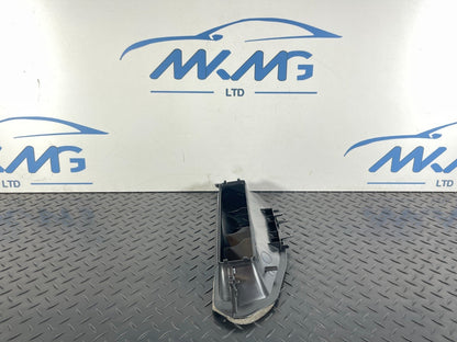 16-19 AUDI A4 B9 GENUINE DASHBOARD AIR VENT TRIM 8W2858431