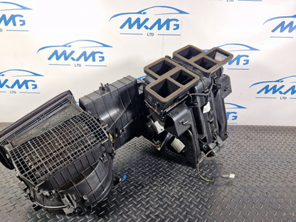 14-20 MERCEDES BENZ GLA X156 AIR CON HEATER MATRIX HOUSING BOX A2468302302
