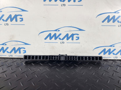 16-22 MERCEDES BENZ X253 GENUINE BATTERY BOX BASE HOLDER STAND A2056200018