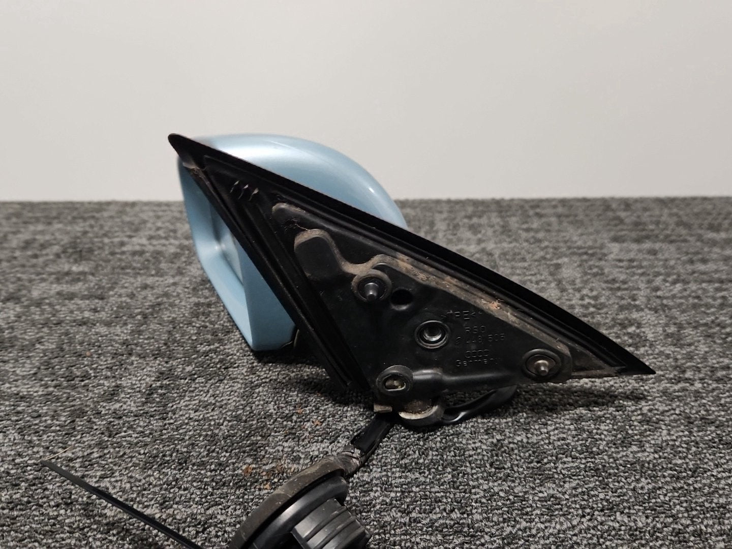 Audi A6 Quattro MK3 (4F) (C6) Estate Front Left Door Wing Mirror in Blue G9/Y5R