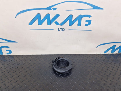 14-21 MERCEDES BENZ C220 W205 REAR COIL SPRING BOTTOM RUBBER MOUNT A2053240184