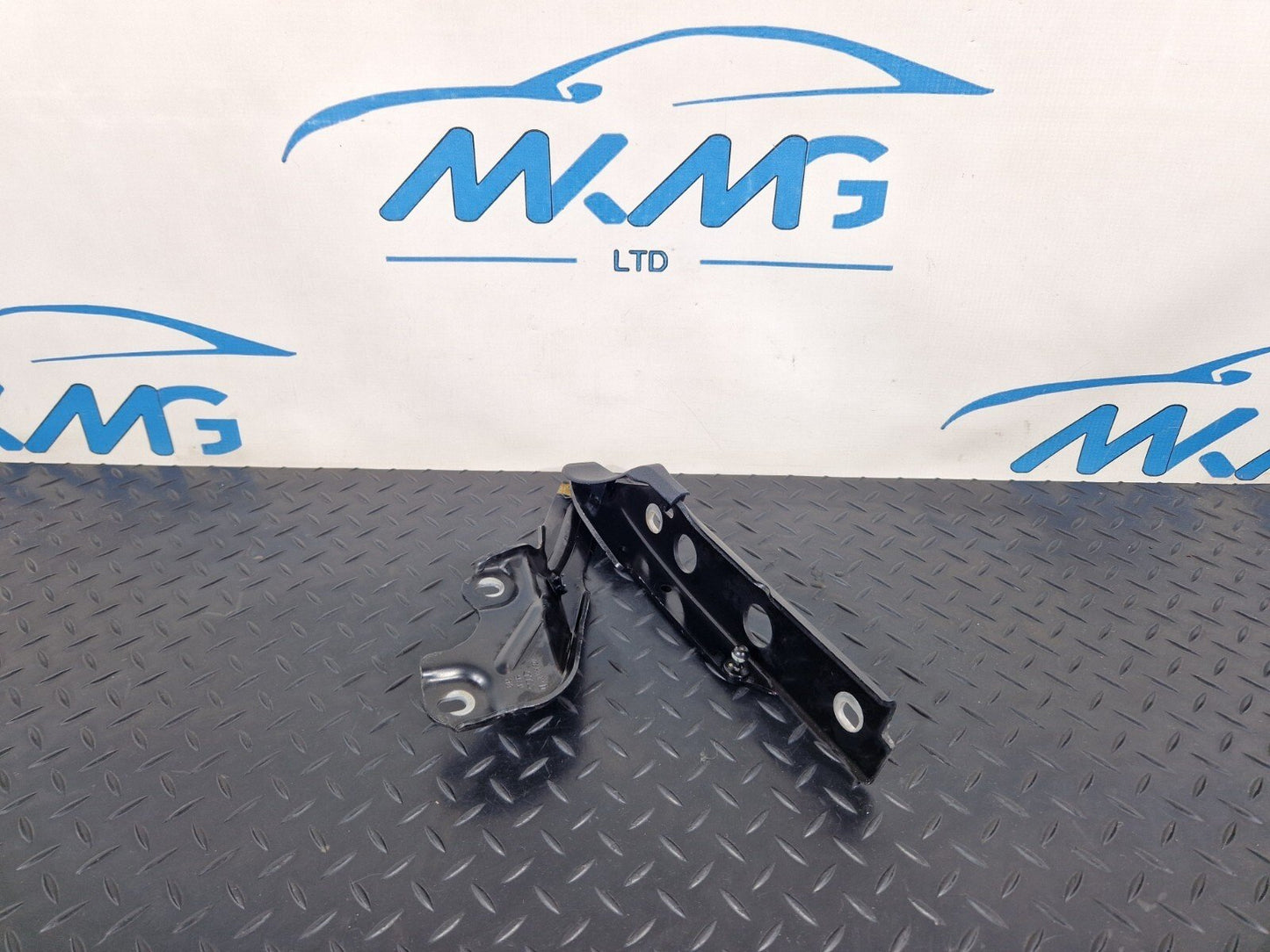 10-18 AUDI A7 4G S-LINE GENUINE BOONET HOOD HINGE 4G8823331D