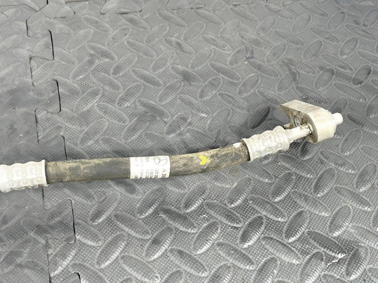 14-21 MERCEDES BENZ C300 W205 GENUINE AIR CONDITION PIPE HOSE A2058306902
